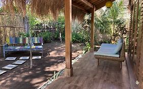 Meno Madia Bungalows